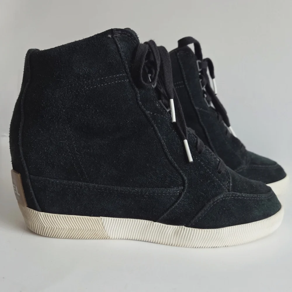 Sorel Out N About Suede Hidden Wedge Sneakers, Size 10